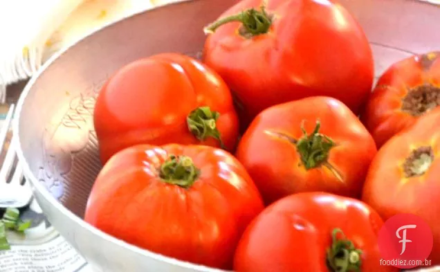 Bct (não Blt) Salada De Manjericão, milho e tomate
