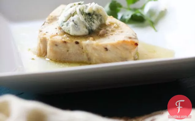 Peixe-Espada Cítrico Com Manteiga De Coentro