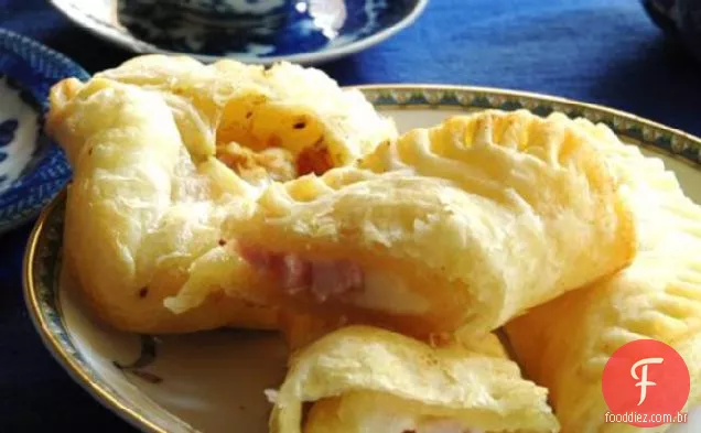 Ham & Parmesão Puff Bites