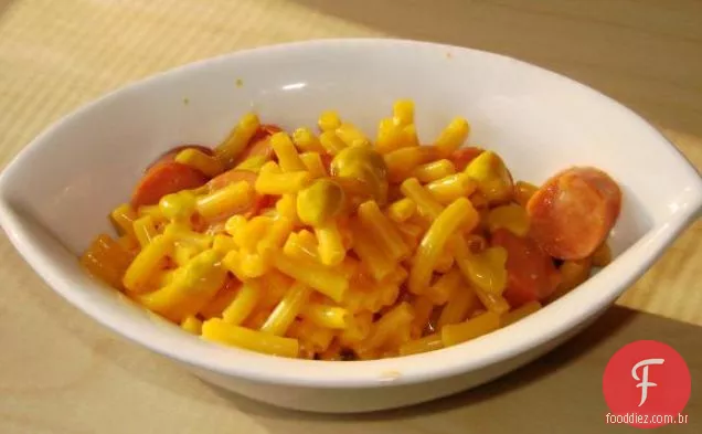 Queijo Mac N Fácil Com Cachorros-Quentes