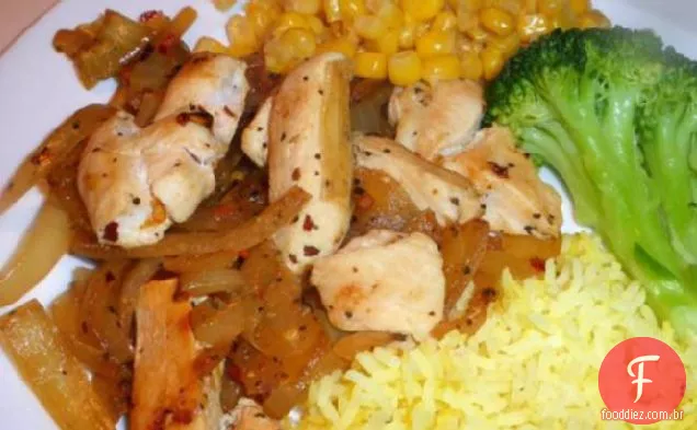 Frango Com Baixo Teor De Gordura Com Cebola Caramelizada