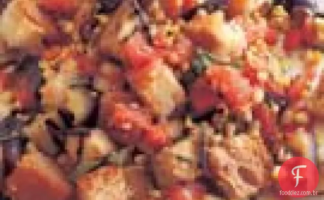 Salada grelhada de berinjela, milho e pão com tomate-manjericão Vinaig