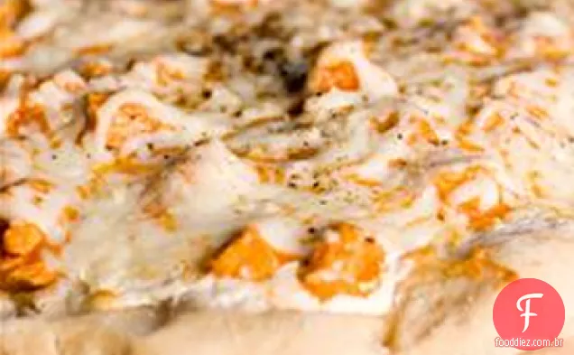 Buffalo Style Chicken Pizza