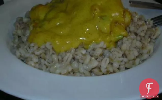 Frango com Curry e molho de limão