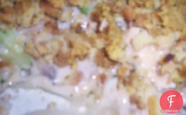 Fogão Topo De Um Prato Frango Assar Com Legumes.