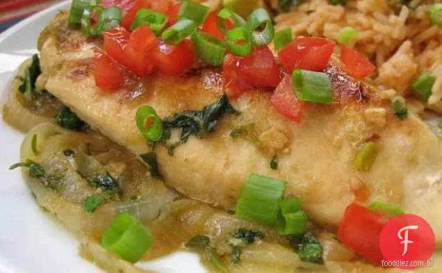 Fettuccine De Frango Com Ricota E Manjericão
