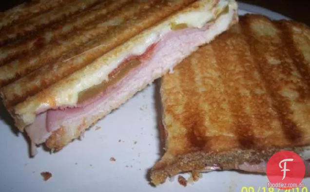 Sanduíches Panini