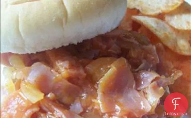 Crock Pot Churrasco presunto sanduíches