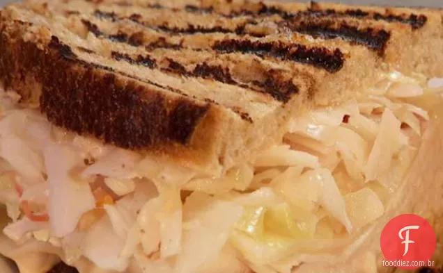 Peru Grelhado Reuben
