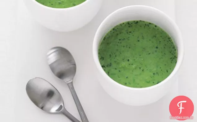 Sopa gelada de ervilha doce e agrião