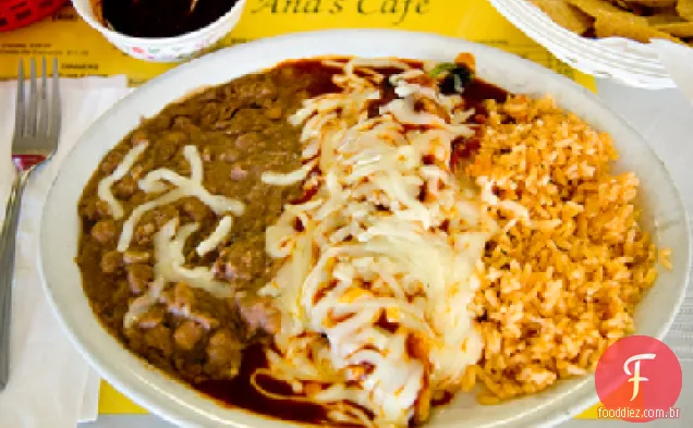 El Diablo (Chile Rellenos Com Arroz Integral)