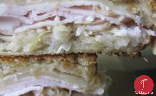 Sanduíches Grelhados De Peru Reuben