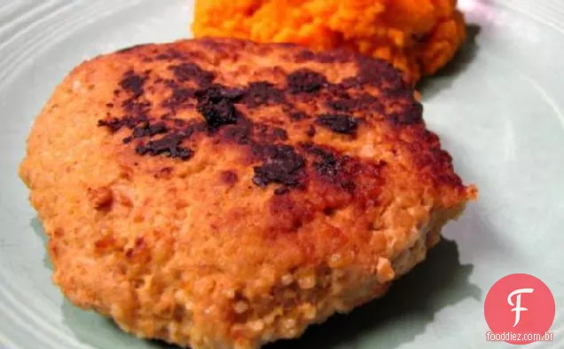 Hambúrgueres De Peru Grelhados Com Cuscuz