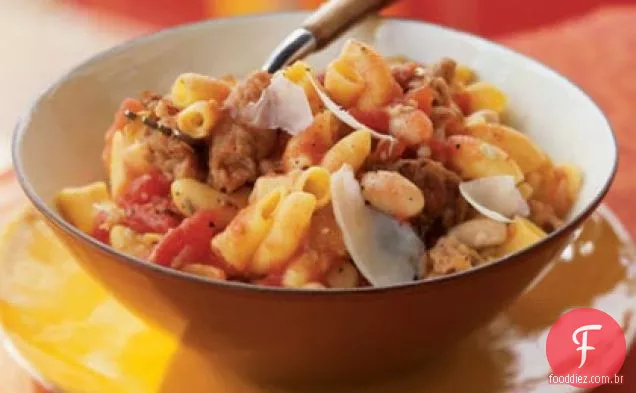 Salsicha e feijão Ragù em macarrão de Quinoa