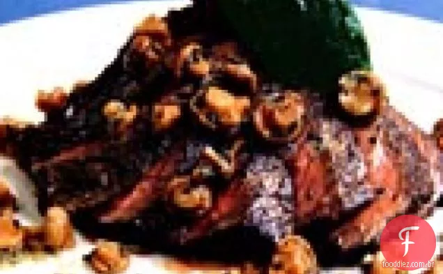 Lombo de carne com purê de agrião