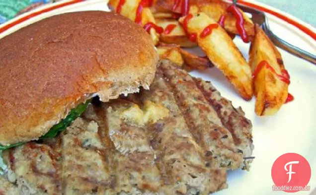 Hambúrgueres De Peru Com Molho De Ervas