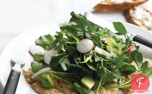 Frango Com Salada De Agrião