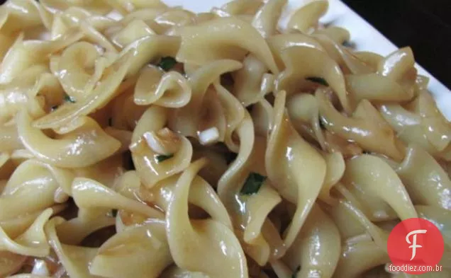 Sopa de ostra e cogumelo defumada