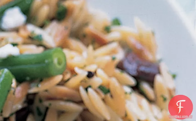 Orzo torrado com azeitonas e limão