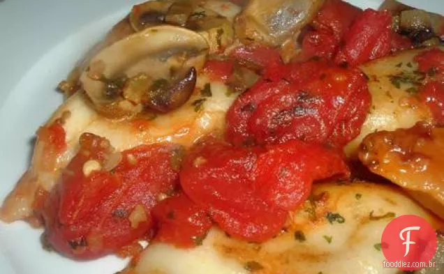 Macarrão cremoso e queijo