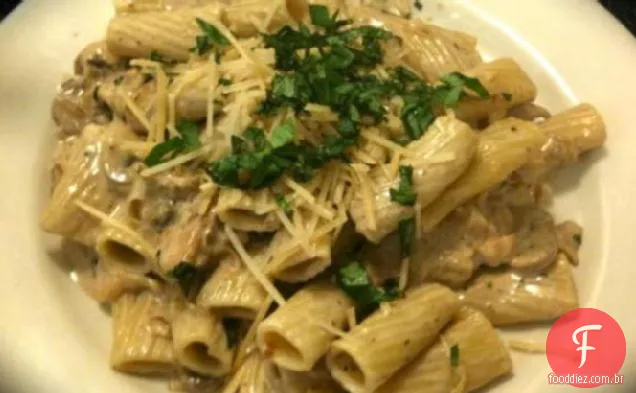 Carmela's Chicken Rigatoni (Copycat Romano's Macaroni Grill)