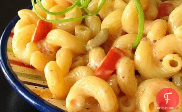 Macarrão mexicano com baixo teor de gordura e queijo