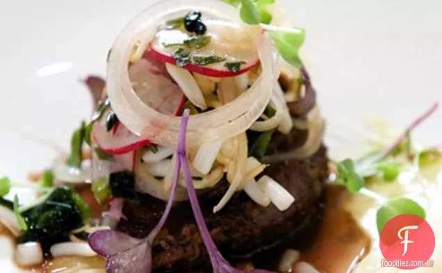 Bochechas De Carne, Algas Marinhas, Ostra, Brotos E Rabanete