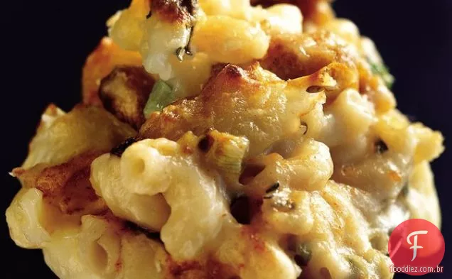 Mac e queijo com Frango De Búfalo
