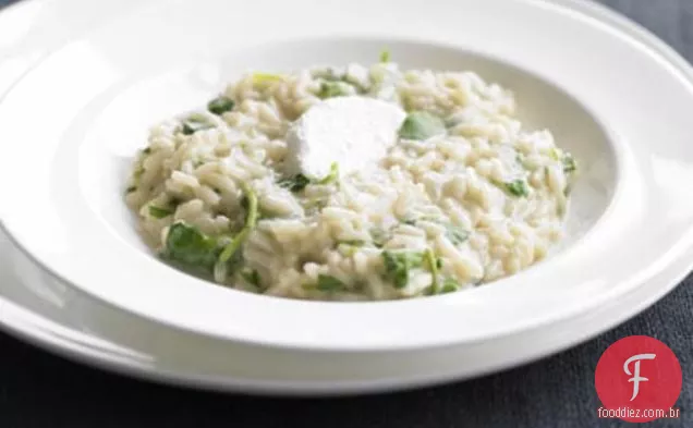 Risoto de queijo de agrião e cabra