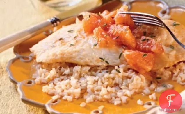 Sola com manteiga de toranja e tomilho