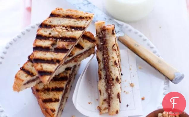 Brioche Torrado, Ovo Escalfado, Agrião E Salada De Maçã