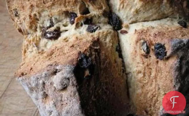 Pão de refrigerante irlandês com passas