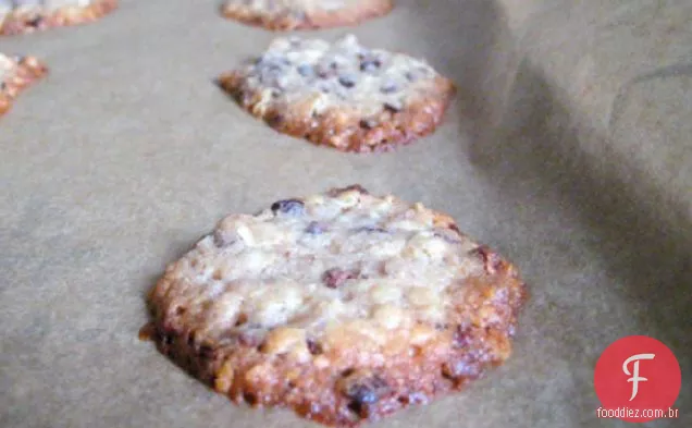 Biscoitos Crocantes Do Chá Do Cacau-Nib