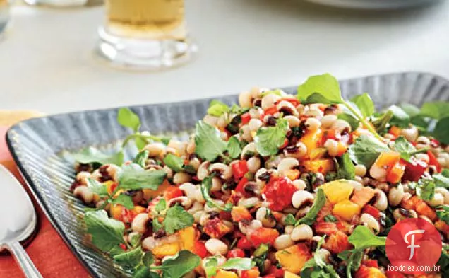 Salada de ervilha de Olhos Pretos sortudos