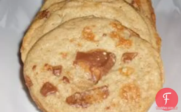 Butterfinger-Chunk Cookies