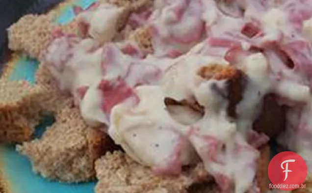 Mãe é fácil Creme De Carne lascada em torradas