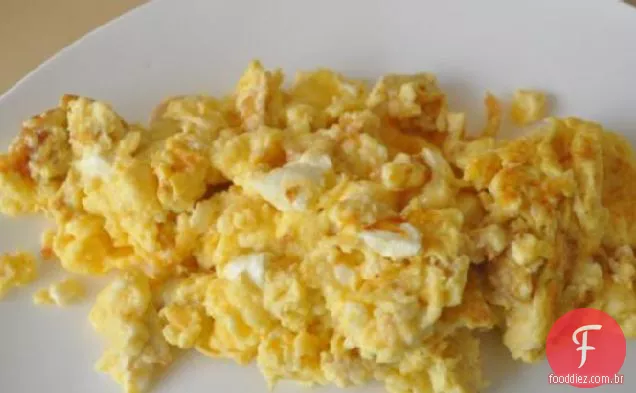 Queijo Creme Ovos Mexidos