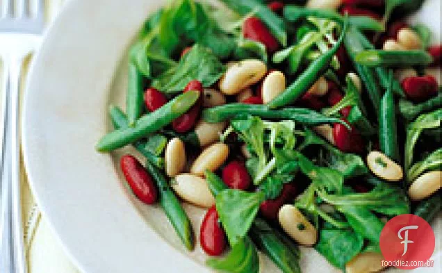 Salada de três feijões com vinagrete de mostarda e mel