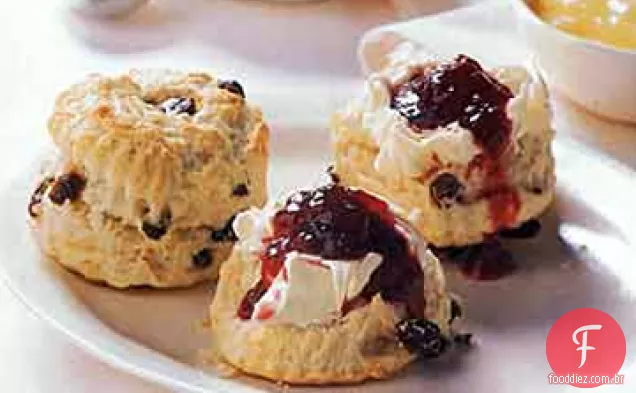 Raisin Scones