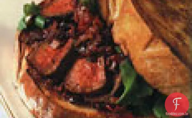 Bife ao estilo do Texas em torradas