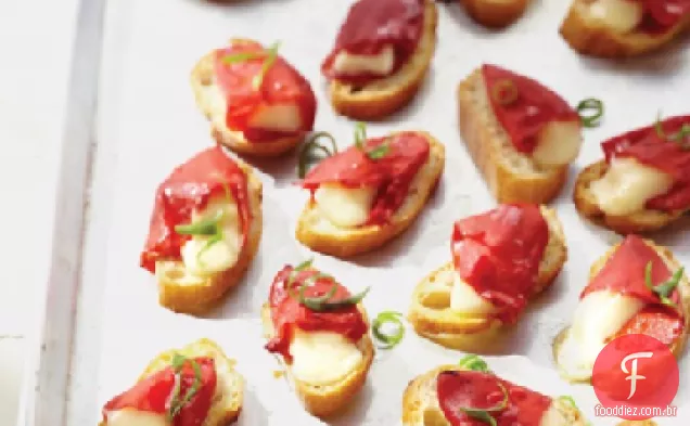 Pimenta Piquillo e torradas de queijo