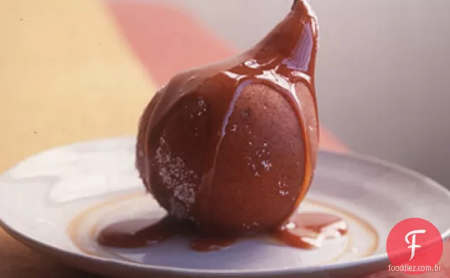 Peras salgadas com molho de caramelo