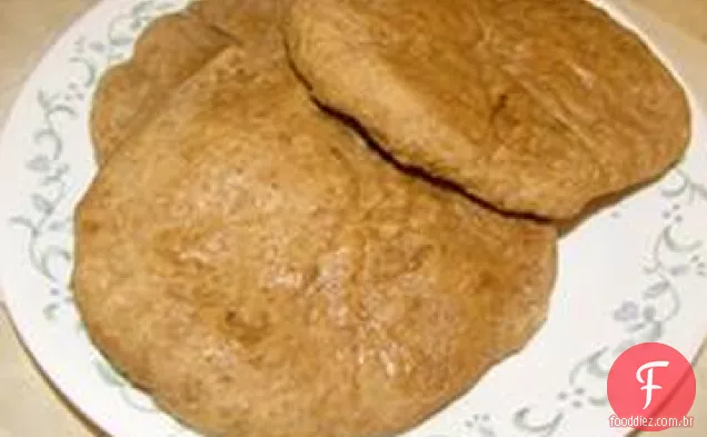 Pão Achatado De Melaço De Trigo Integral