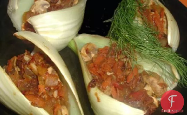 Bulbos De Erva-Doce Recheados Vegetais
