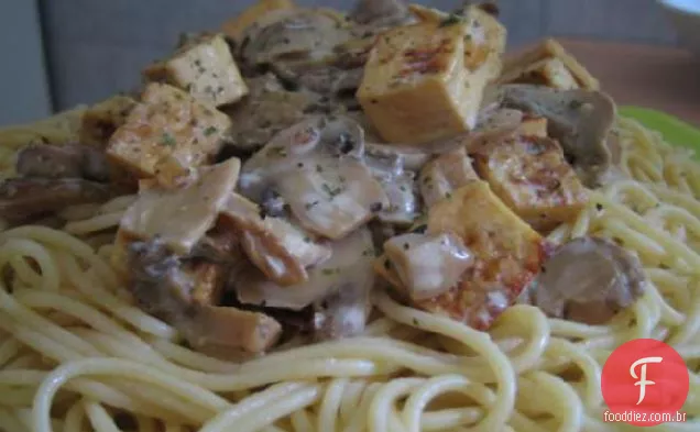 Cogumelo Tofu Stroganoff