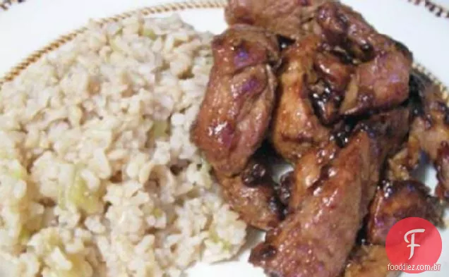Carne de porco assada em molho de soja