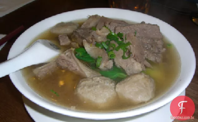 Carne Asiática Rápida, Sopa De Legumes E Macarrão