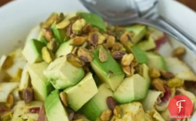 Salada De Abacate, Endívia E Pistache
