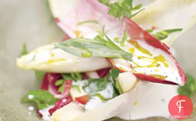 Salada Doce De Pêra E Maçã Com Endívia