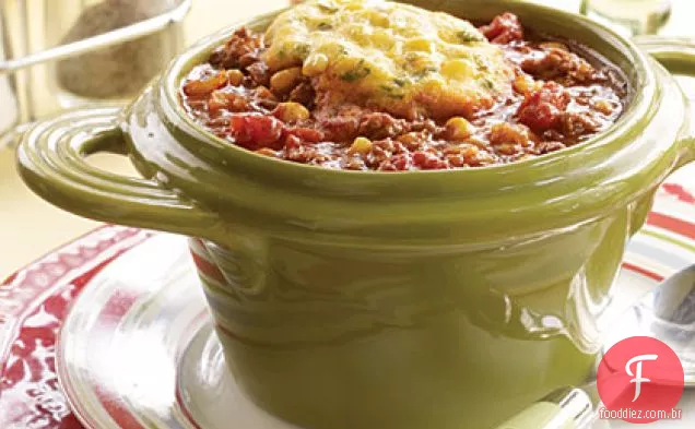Chili com bolinhos de milho